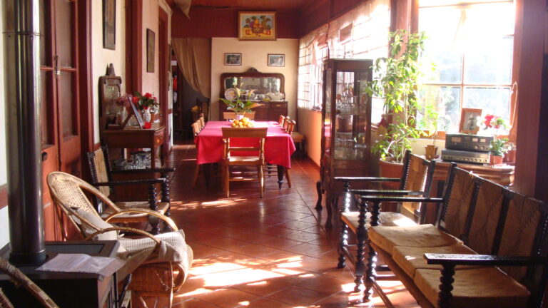 DECORACIONES DE INTERIORES DE HOGAR