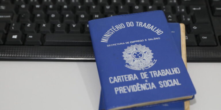 SALARIO MINIMO EMPLEADA DEL HOGAR