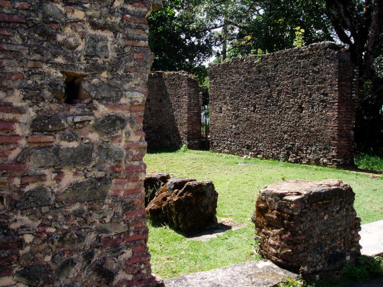 SEGURO DE DAÑOS Y SEGURO DE HOGAR