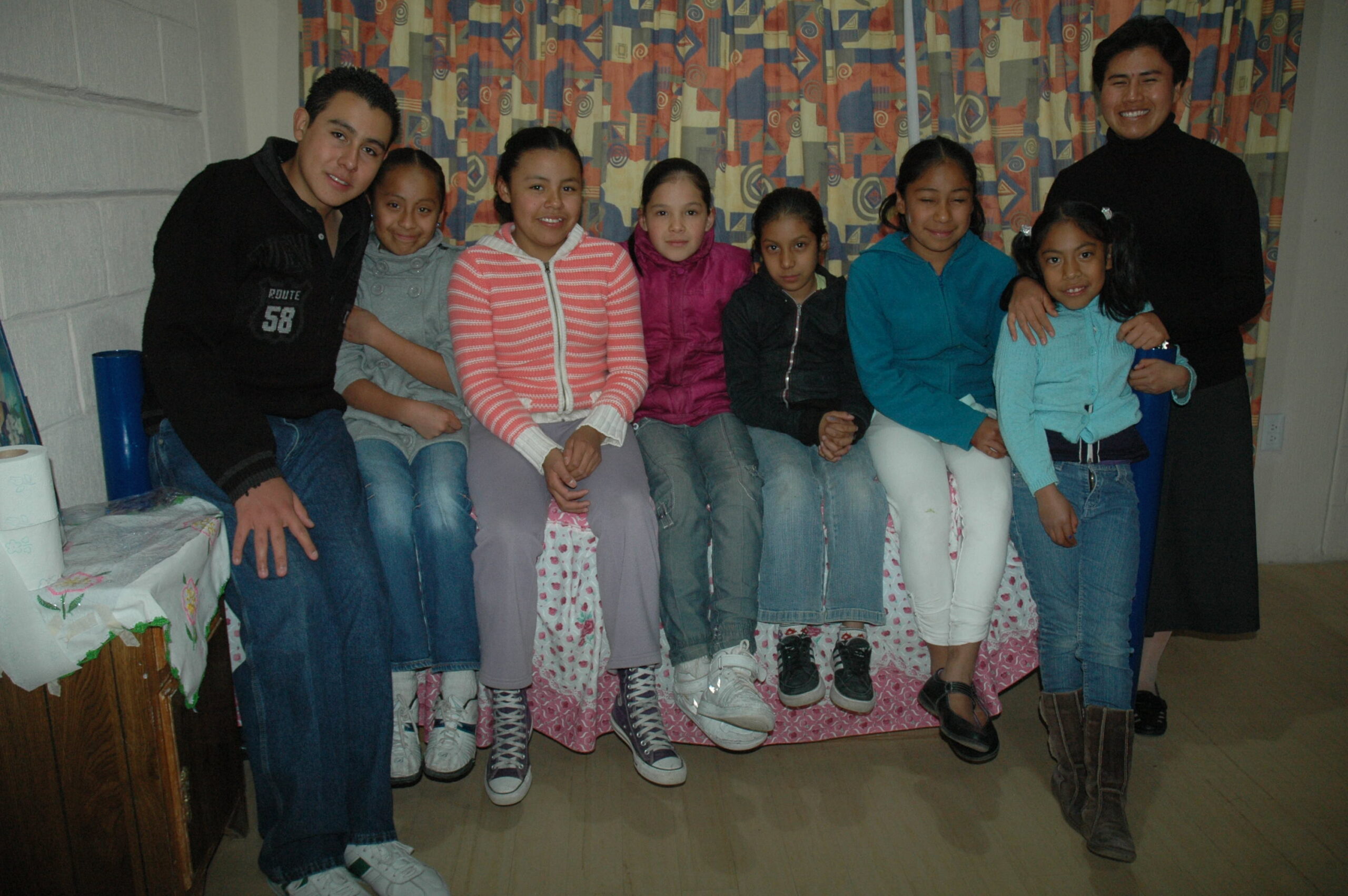 EL MUNDO TIENDA DE HOGAR