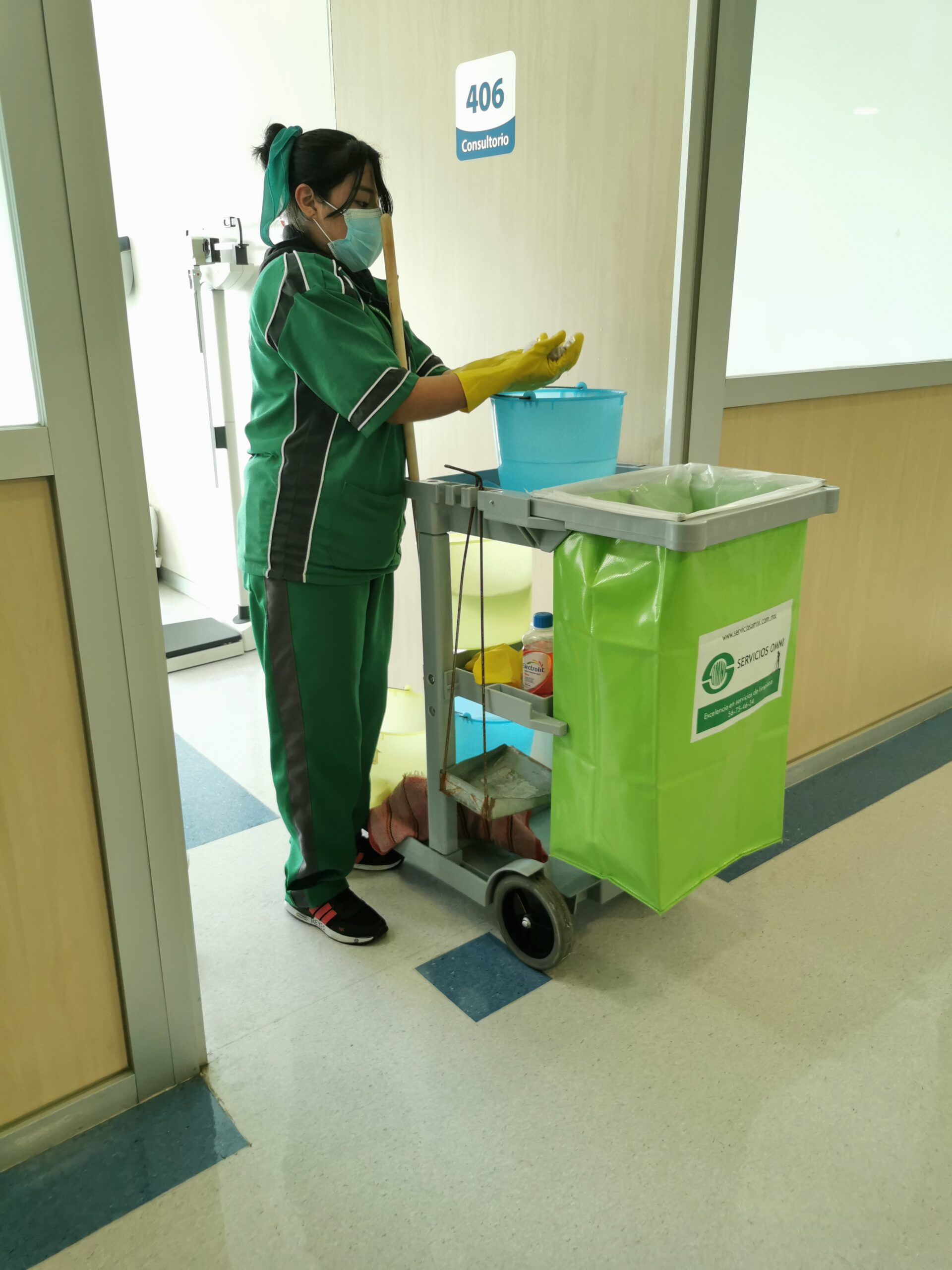 SERVICIO LIMPIEZA HOGAR TERRASSA